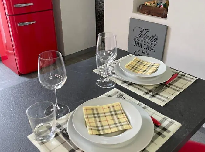 La Reggia Di Famiglia Penzion 4*