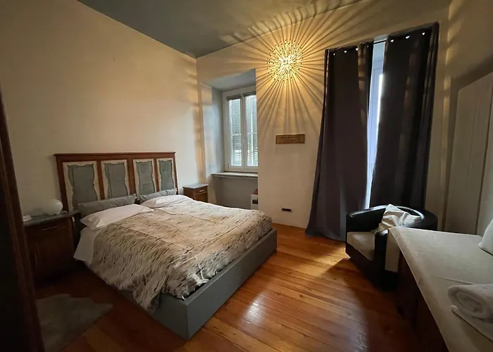 La Reggia Di Famiglia Guest house